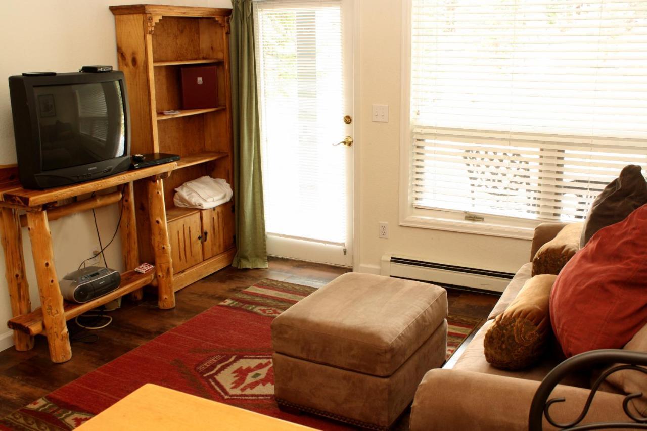 Pinecreek #I - 1 Bedroom - Close To Town - Shuttle To Slopes - Pool And Hot Tub Access ブリッケンリッジ エクステリア 写真